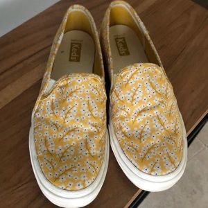 Yellow Keds